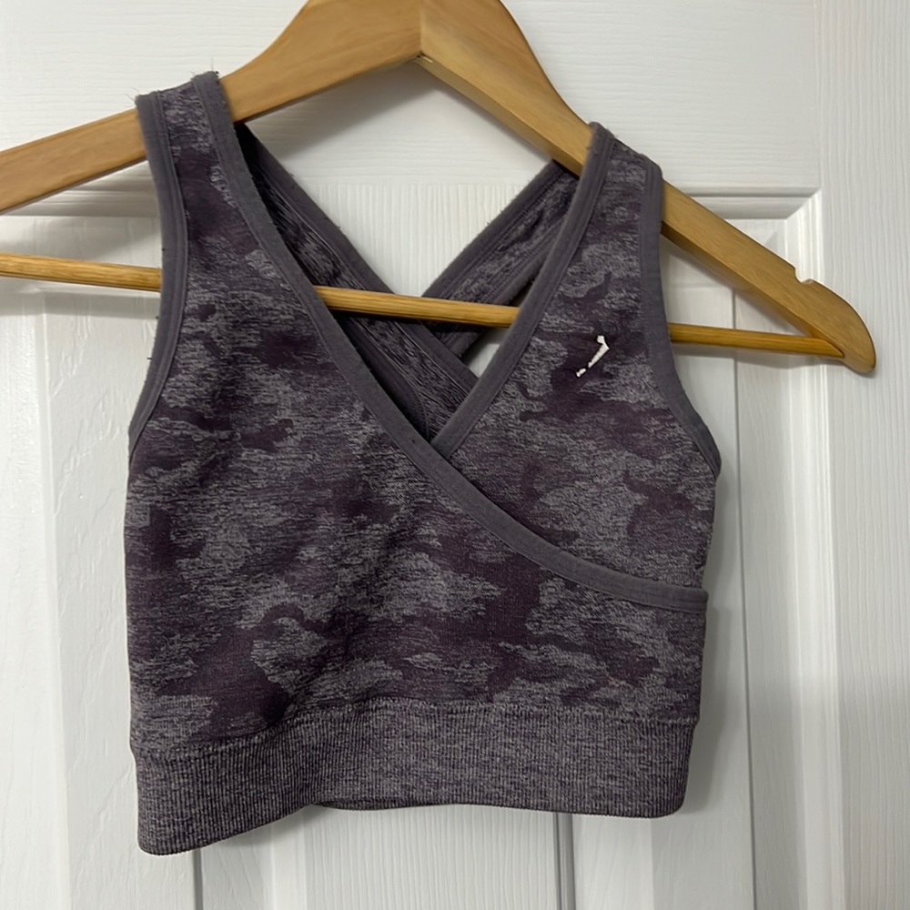 Purple camo Gymshark cross back sport bra size small